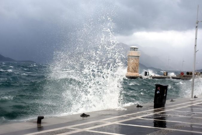 Meteoroloji'den Marmara, Ege Ve Batı Akdeniz Için Sağanak Ve Fırtına ...