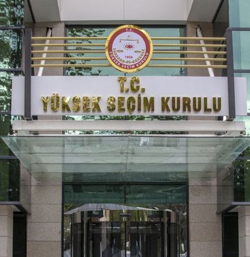 YSK’da kritik değişim için geri sayım başladı. Başkan dahil 5 üyenin görevi 24 Ocak’ta sona eriyor. Yargıtay ve Danıştay’da pazartesi seçim yapılacak. 20 isim YSK üyeliği için aday oldu... Fevzi Çakır