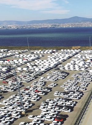 Otomotivde Almanya'ya 5 milyar dolarlık ihracat hedefi