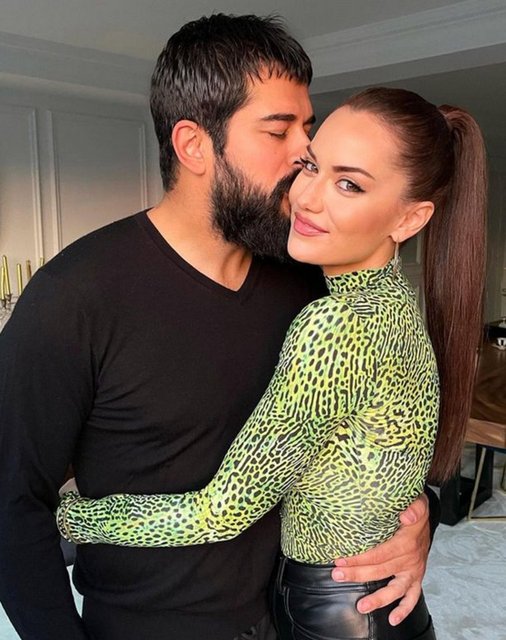 Fahriye Evcen ve Burak Özçivit'in çocukları doğdu! Bebeğin adı... - Magazin haberleri
