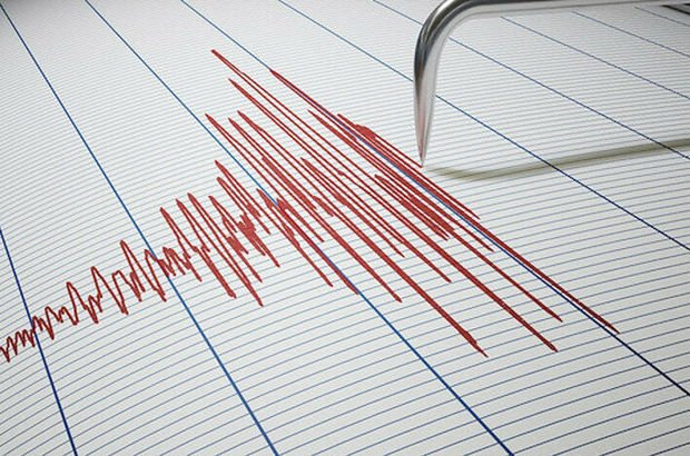 Van'da da hissedildi! İran'da 5.7 büyüklüğünde deprem