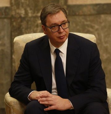 Kosova-Sırbistan gerilimine ilişkin açıklamalarda bulunan Sırbistan Cumhurbaşkanı Vucic, gerilimin savaşa dönüşme ihtimalini görmediğini söyleyerek "Barışı korumak için elimizden gelenin en iyisini yapacağız" dedi.