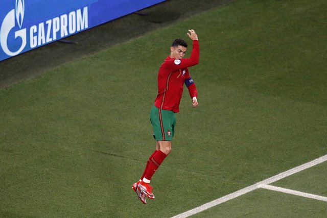 Cristiano Ronaldo'nun "Siuuu" gol sevinci ne anlama geliyor?