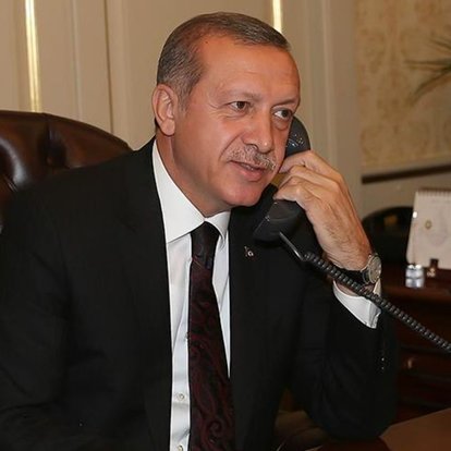 Cumhurbaşkanı Erdoğan, Paris'teki Türklere telefonda seslendi