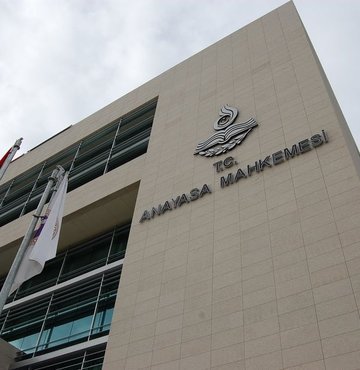 HDP’nin “dava ertelensin” talebiyle ilgili sıcak gelişme