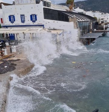 Meteoroloji’den kritik uyarı: Yarına dikkat! Hem fırtına hem sağanak!