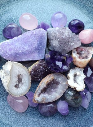 Sıradan bir taş değil: Her renginde başka şifa! Tansiyonu dengeliyor, uyumsuzlukları gideriyor, stresi azaltarak enerji veriyor!