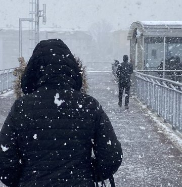 Habertürk Meteoroloji Mühendisi Hüseyin Öztel, yurt genelinde etkili olmaya başlayan kar yağışının İstanbul