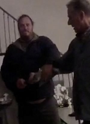 ABD'de Demokrat Parti'nin önde gelen ismi Nancy Pelosi’nin eşine yapılan çekiçli saldırının görüntüleri yayınlandı