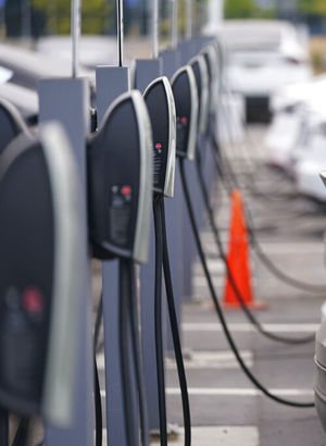 Avrupa'da elektrikli otomobil satışları arttı