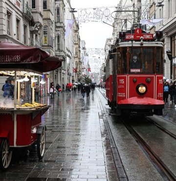 Konsolosluklardan peş peşe kapanma kararı