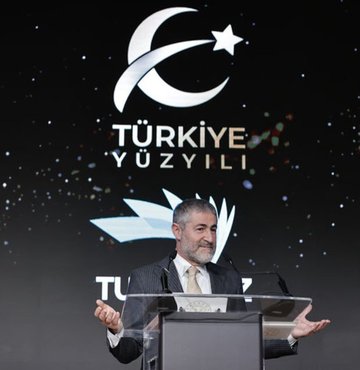 Hazine ve Maliye Bakanı Nureddin Nebati, "Tek hedefimiz var enflasyonu düşüreceğiz. Nasıl düşüreceğimizi ilan ediyoruz ve bunu adım adım gerçekleştiriyoruz. İncitmeden, kırmadan, dökmeden yapıyoruz. Büyümeden taviz vermeden yapıyoruz. İnsanlar işini kaybetmeden yapıyoruz. Dükkanlar, fabrikalar, atölyeler kapanmadan yapıyoruz" ifadelerini kullandı