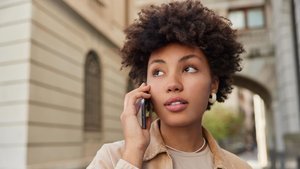 Telefona neden "alo" diye cevap veriyoruz?