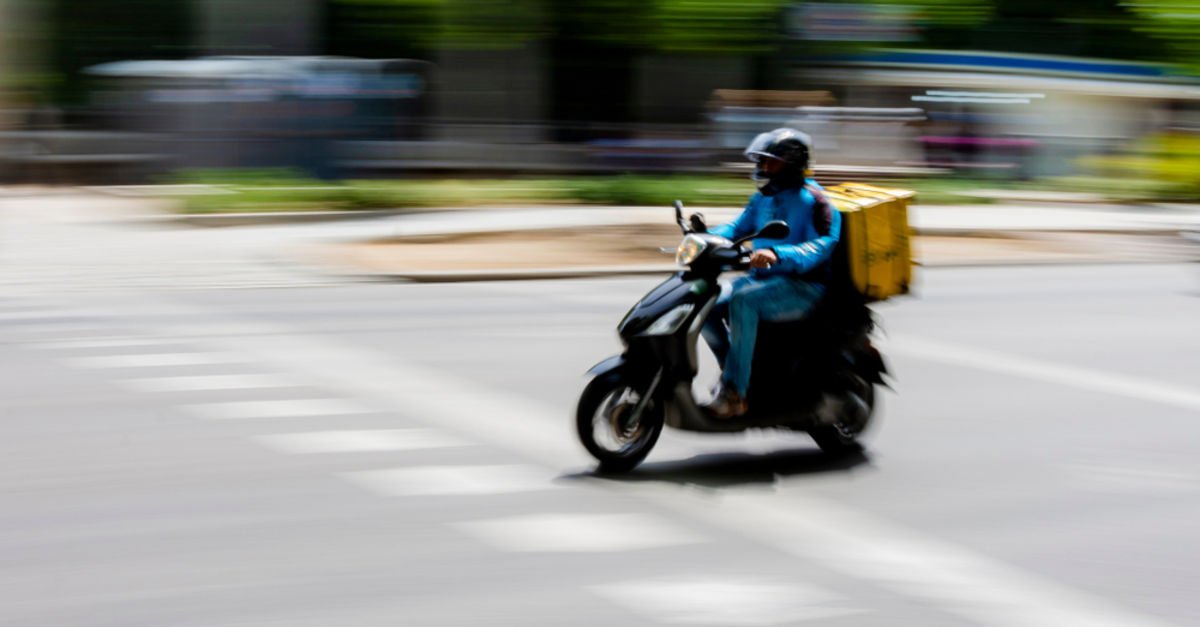 Motosiklet, elektrikli scooter ve motokuryelere trafiğe çıkış yasağı geldi!