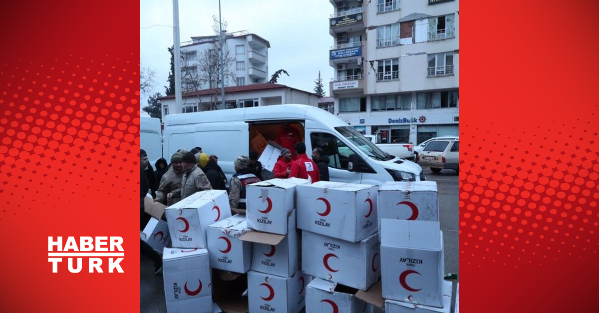 Kızılay ekipleri deprem bölgesine ulaştı
