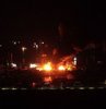 Hatay İskenderun’da deprem sonrası limanda konteynırda çıkan yangın gece saatlerinde de devam ediyor. Yangın bölgesi dron ile de görüntülendi.
