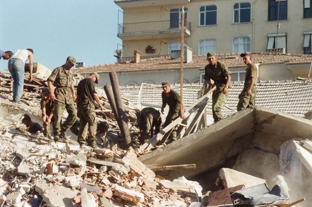 17 Ağustos 1999 Depreminde Kaç Kişi öldü, Yaralandı? 17 Ağustos 1999 ...