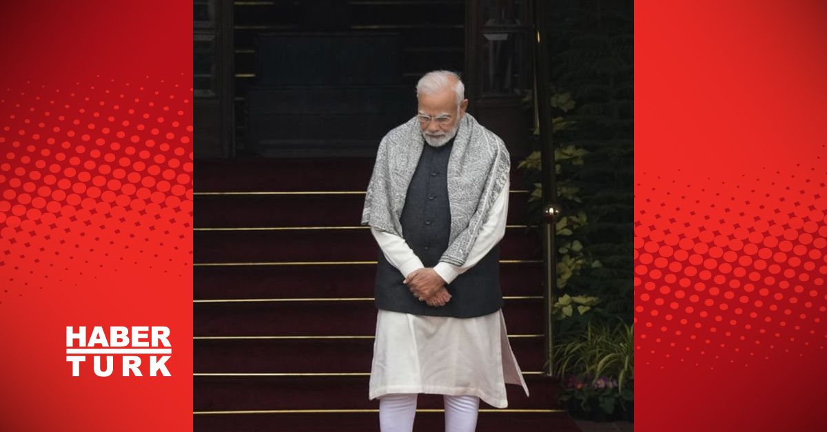 Modi, Türkiye’deki depremlerden söz ederken duygulandı