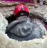 1999 depremini yaşayan ve 6 Şubat tarihinde yaşanan felaketin ardından bölgeye giden Sakarya Arama Kurtarma Ekipleri (SAKE) enkaz altındaki 3 vatandaşı ‘Sakarya’nın deprem çocukları geldi sizi alacak korkmayın’ sözleriyle kurtardı