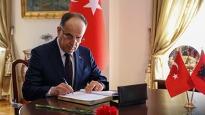 Arnavutluk'ta 13 Şubat Salı günü Türkiye için 'ulusal yas' ilan edildi