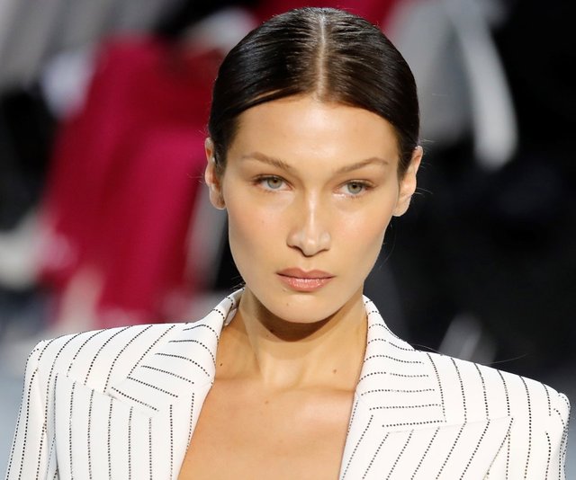 Bella Hadid'den yeni yardım çağrısı - Magazin haberleri