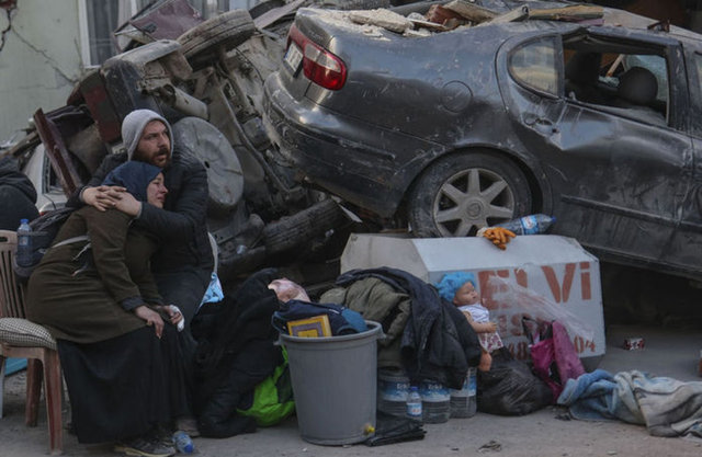 Depremde kaç bina yıkıldı ve hasar gördü? Hangi şehirde kaç bina çöktü? Resmi açıklama geldi