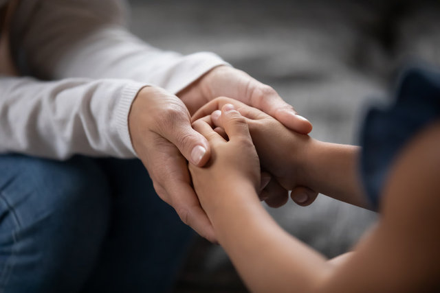 Depremzede çocuklara koruyucu aile nasıl olunur, şartlar ne? E-Devlet evlat edinme başvuru ekranı