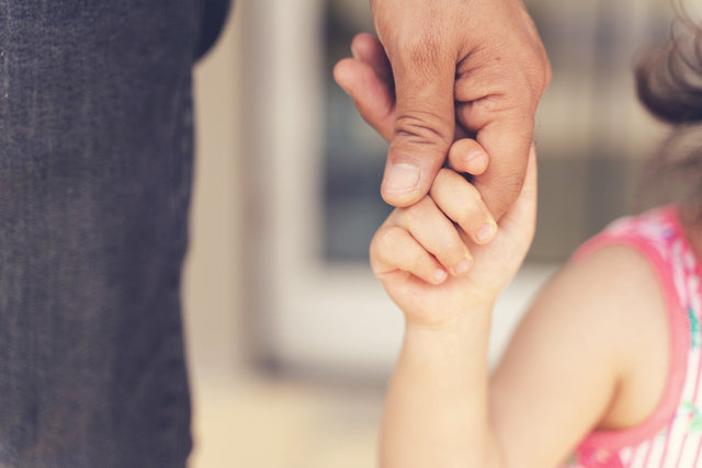 Depremzede çocuklara koruyucu aile nasıl olunur, şartlar ne? E-Devlet evlat edinme başvuru ekranı