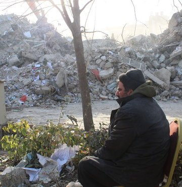 Deprem bölgesinde umut dolu bekleyiş afetin 9