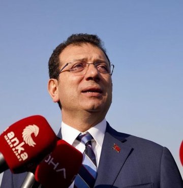 İBB Başkanı Ekrem İmamoğlu, depreme dayanıklılık testi hakkında ekiplerin gittikleri konutların yüzde 40