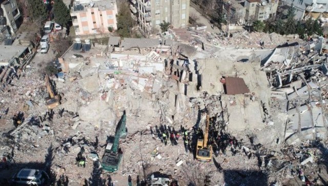 DEPREM SON DAKİKA BUGÜN | Kahramanmaraş depremde kaç kişi öldü, kaç kişi yaralandı? 21 Şubat 2023 Deprem can kaybı sayısı kaç oldu ve kaç bina yıkıldı?