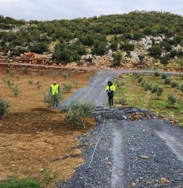 Maden Tetkik ve Arama (MTA) Genel Müdürlüğü Jeoloji Etütleri Dairesi deprem araştırma ekibinde görevli Dr. Akın Kürçer, Kahramanmaraş merkezli depremlerin 1939 ve 1999