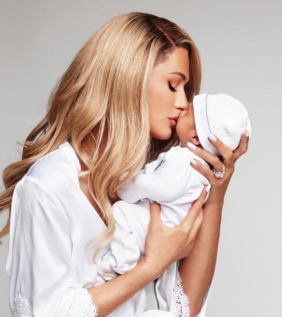 Paris Hilton bebeğinin yüzünü gösterdi - Magazin haberleri