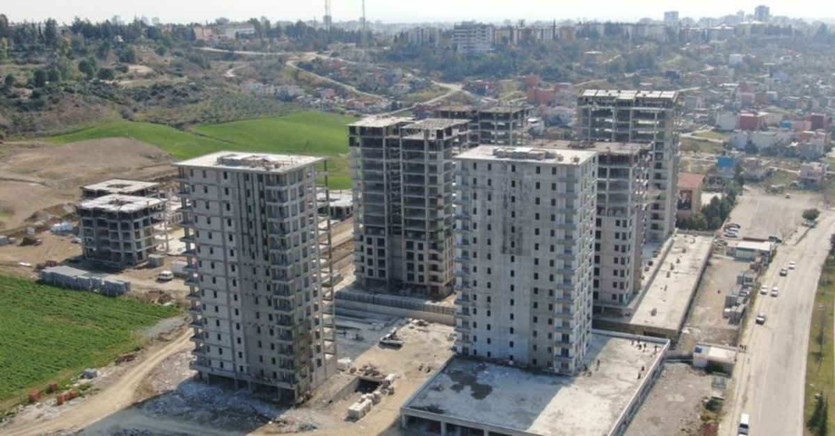 Son dakika haberleri: Adana’da yapımı süren inşaatlar durduruldu!