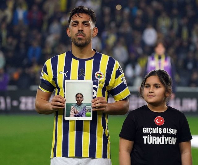 Fenerbahçe - Konyaspor maçına depremzede çocuklar misafir oldu
