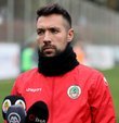 Corendon Alanyaspor Teknik Direktörü Francesco Farioli, Galatasaray ile oynadıkları hazırlık maçının ardından istifa etti