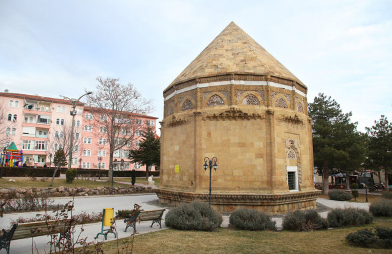 Türkiye'de deprem riski olmayan iller belli oldu! Bu bölgelerden fay hattı geçmiyor! Depremde en güvenli iller ve ilçeler nereler? Fay hattı geçmeyen iller ve ilçeler