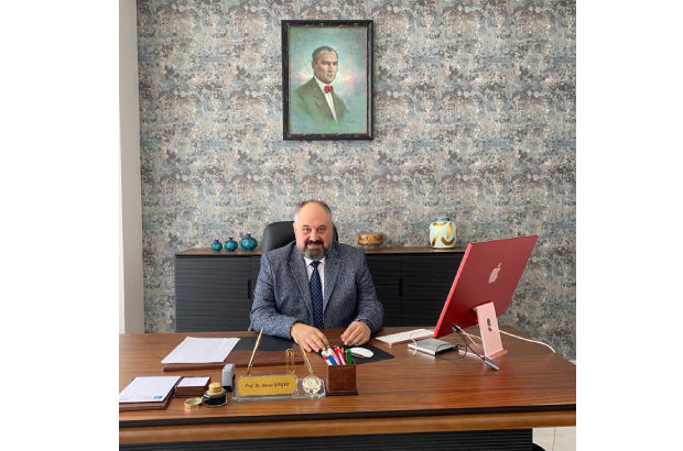 T&uuml;rk Tıbbi Onkoloji Derneği Başkanı Prof Dr Murat Din&ccedil;er