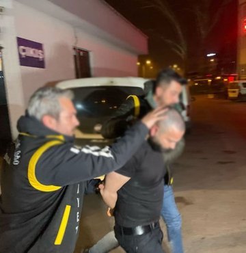 Bursa’da 2 kişiyi öldürdü, İstanbul’da yakalandı!