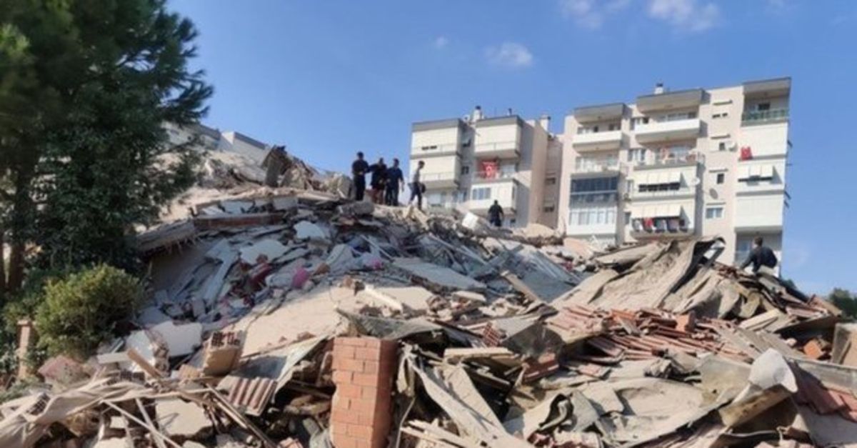 İzmir’de deprem riski: Uzmanlar açıkladı