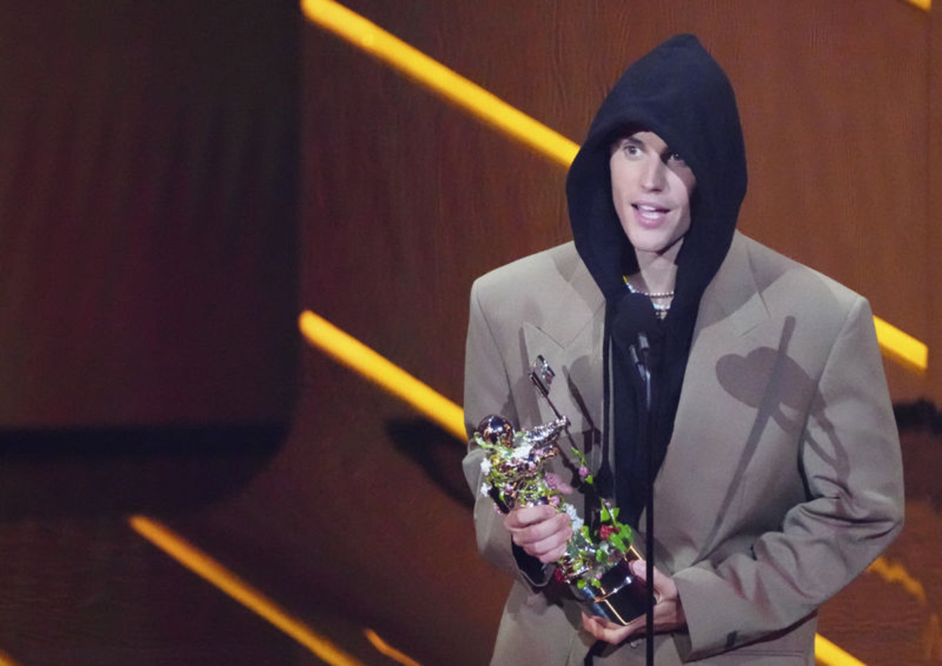 Justin Bieber dünya turnesini iptal etti - Magazin haberleri