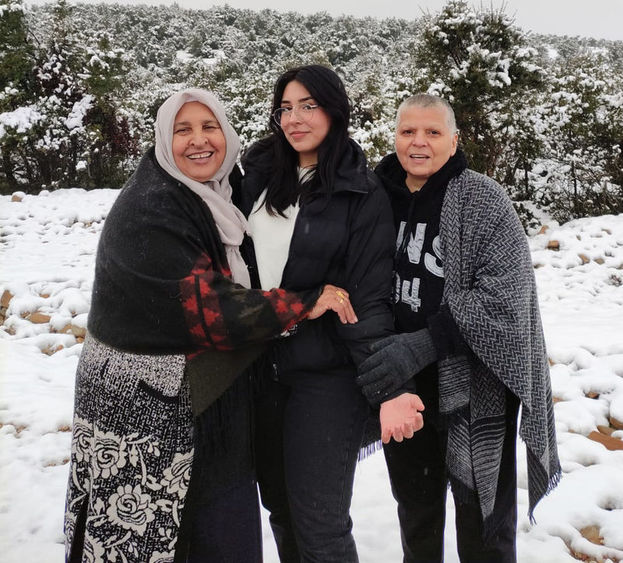 Fatih Karaca'nın annesi Adile Karaca (soldaki), kızı Adile Nur Karaca (ortadaki) kayınvalidesi Havva Olamcam / DHA