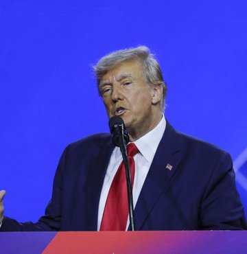 Eski ABD Başkanı Donald Trump, Rusya-Ukrayna savaşını bitirebileceğini söyleyerek, "Oval Ofis