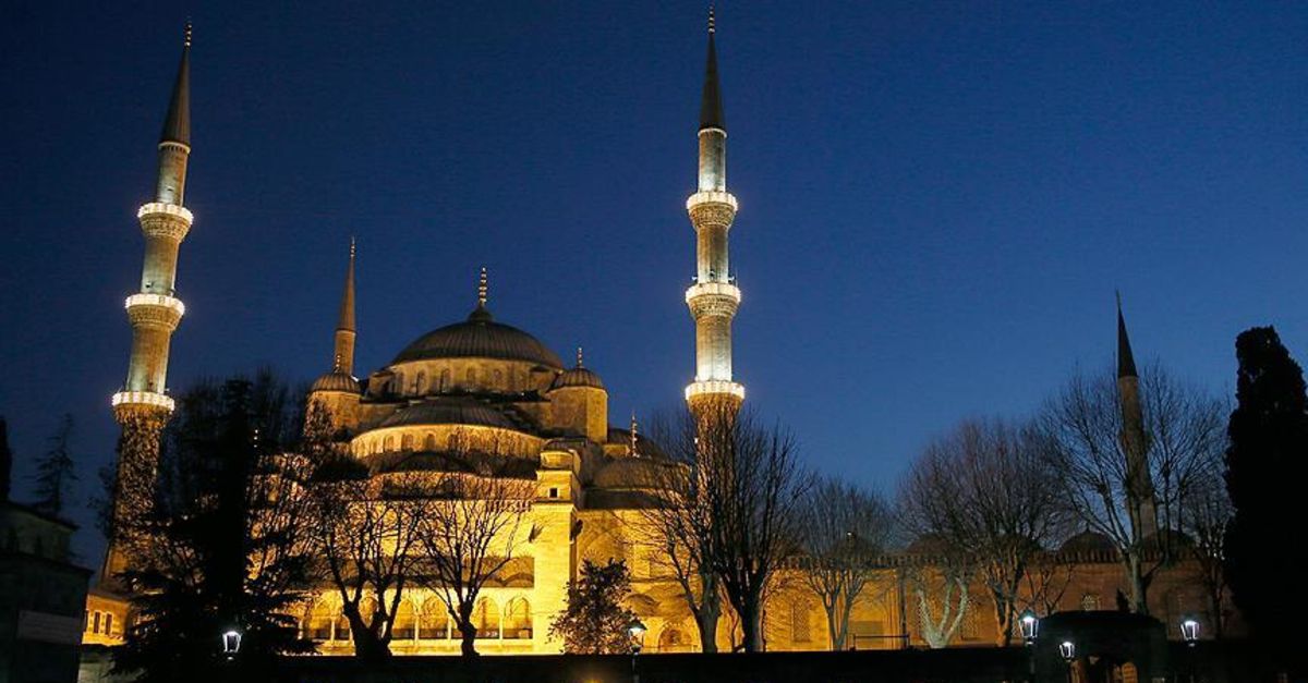 En güzel ve anlamlı Berat Kandili mesajları ve sözleri