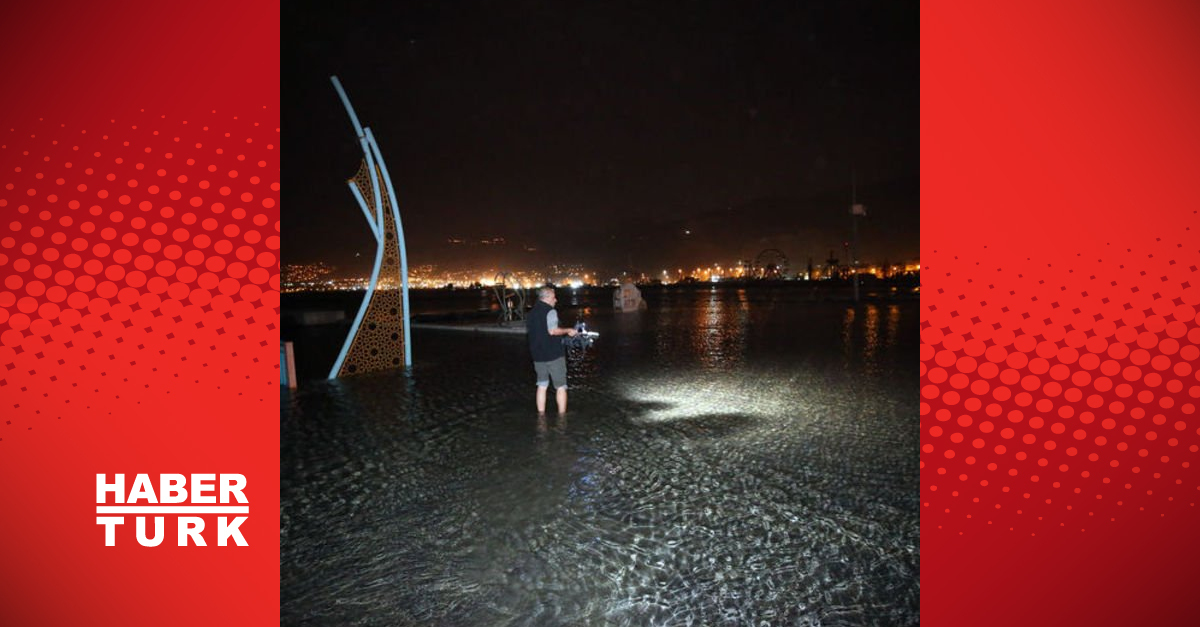 İskenderun’da lodos kaynaklı deniz taşkını