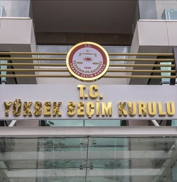 Yüksek Seçim Kurulu (YSK) İYİ Parti’nin seçimde “parmak boyası uygulansın” talebiyle ilgili kararını verdi. İYİ Parti temsilcisi Öztürk, "parmak boyası" taleplerini YSK