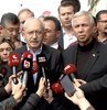 Cumhurbaşkanı adayı ve CHP lideri Kemal Kılıçdaroğlu, ABB Başkanı Mansur Yavaş ve CHP