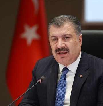 Sağlık Bakanı Fahrettin Koca: Adana, Adıyaman, Diyarbakır, Gaziantep, Hatay, Maraş, Kilis, Malatya, Osmaniye, Şanlıurfa için 71 ilden isteğe bağlı yer değişikliği kurası ile 12 bin 700 atama yapılacak 