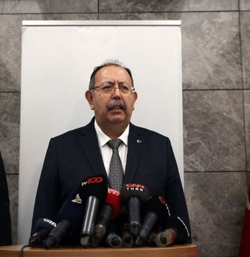 YSK Başkanı Ahmet Yener, seçim takviminin başlangıç tarihinin 18 Mart 2023 olarak belirlendiğini açıkladı.