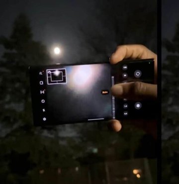 Samsung'dan sahte Ay fotoğrafı iddialarına yanıt geldi